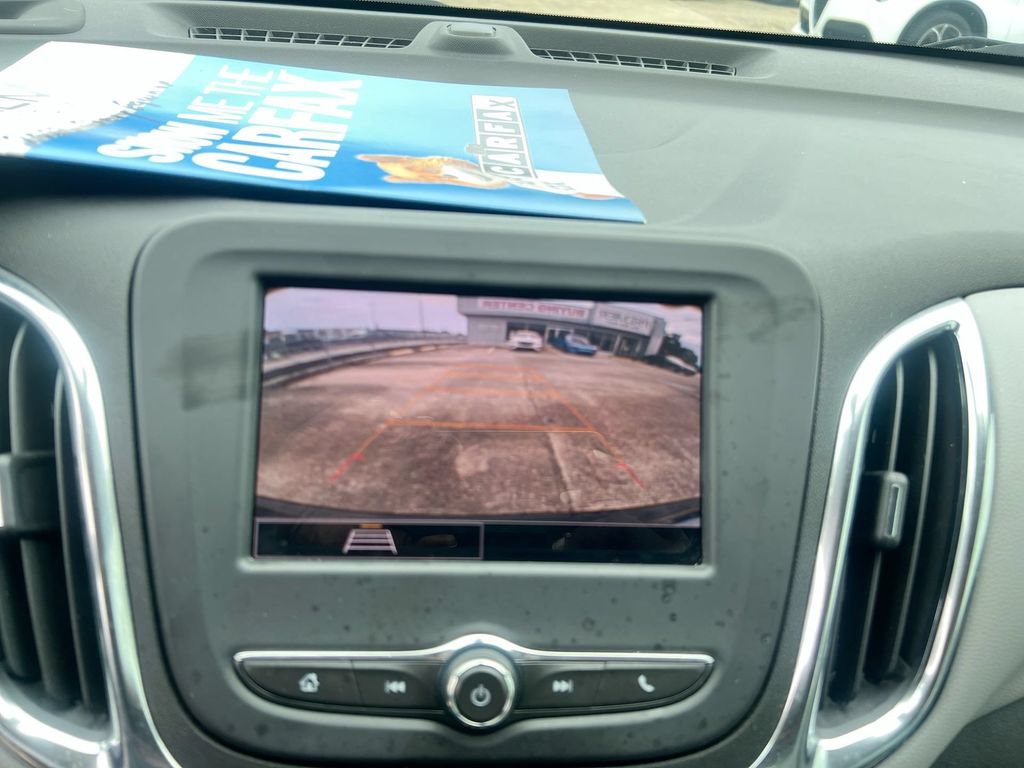 Used 2023 Chevrolet Equinox LS FWD image 21