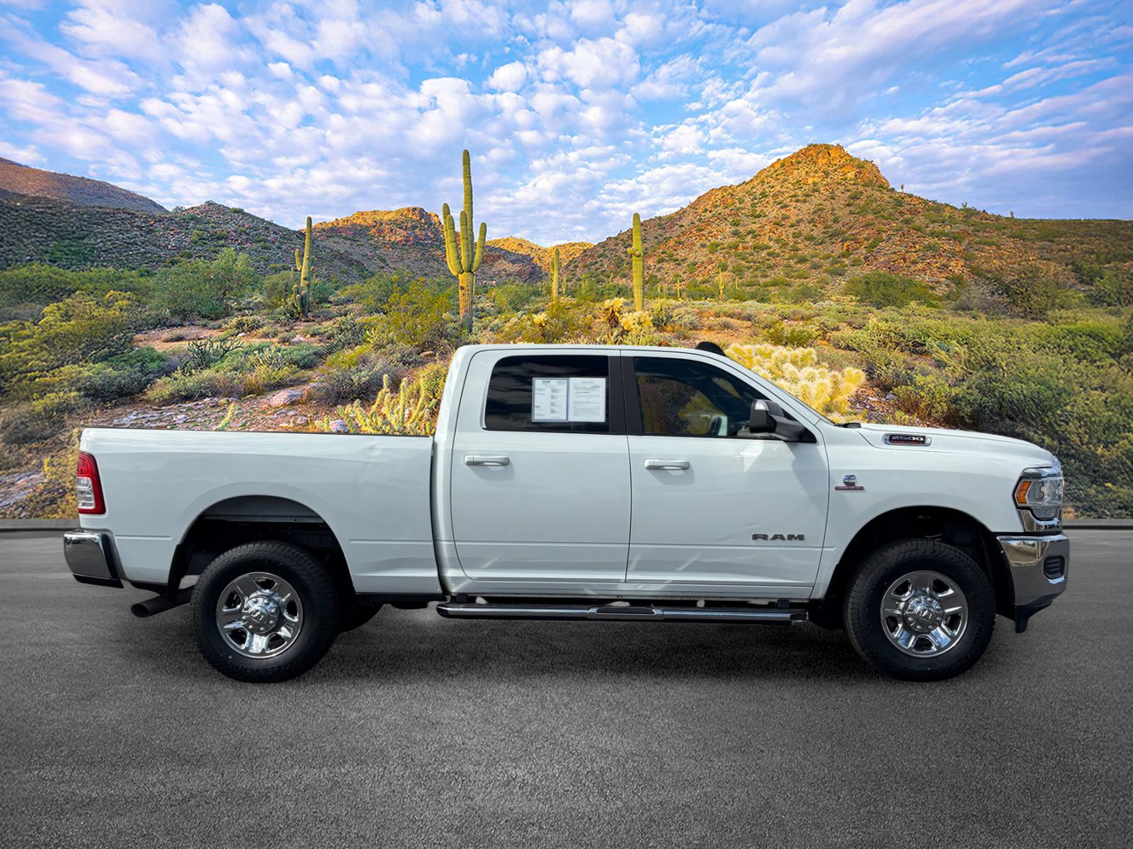 Used 2022 RAM 2500 Big Horn AWD/4WD image 3