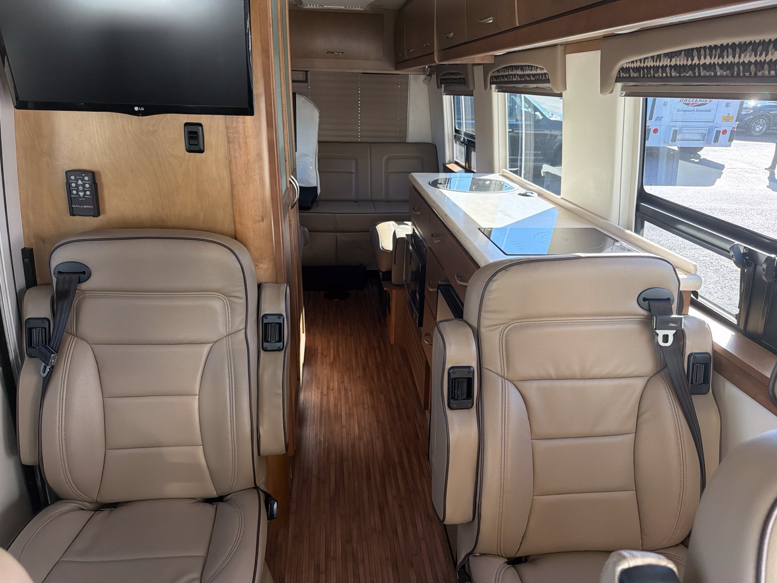 Used 2016 Mercedes-Benz Sprinter 3500 image 9