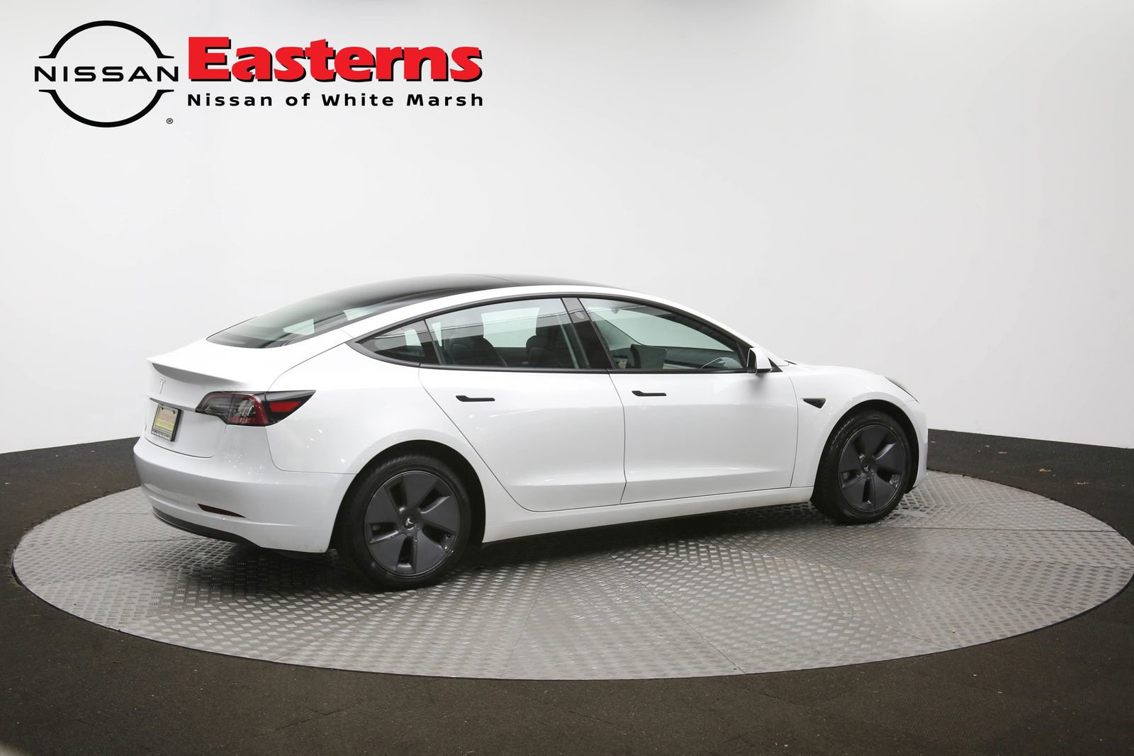 Used 2023 Tesla Model 3 Standard Range RWD image 38
