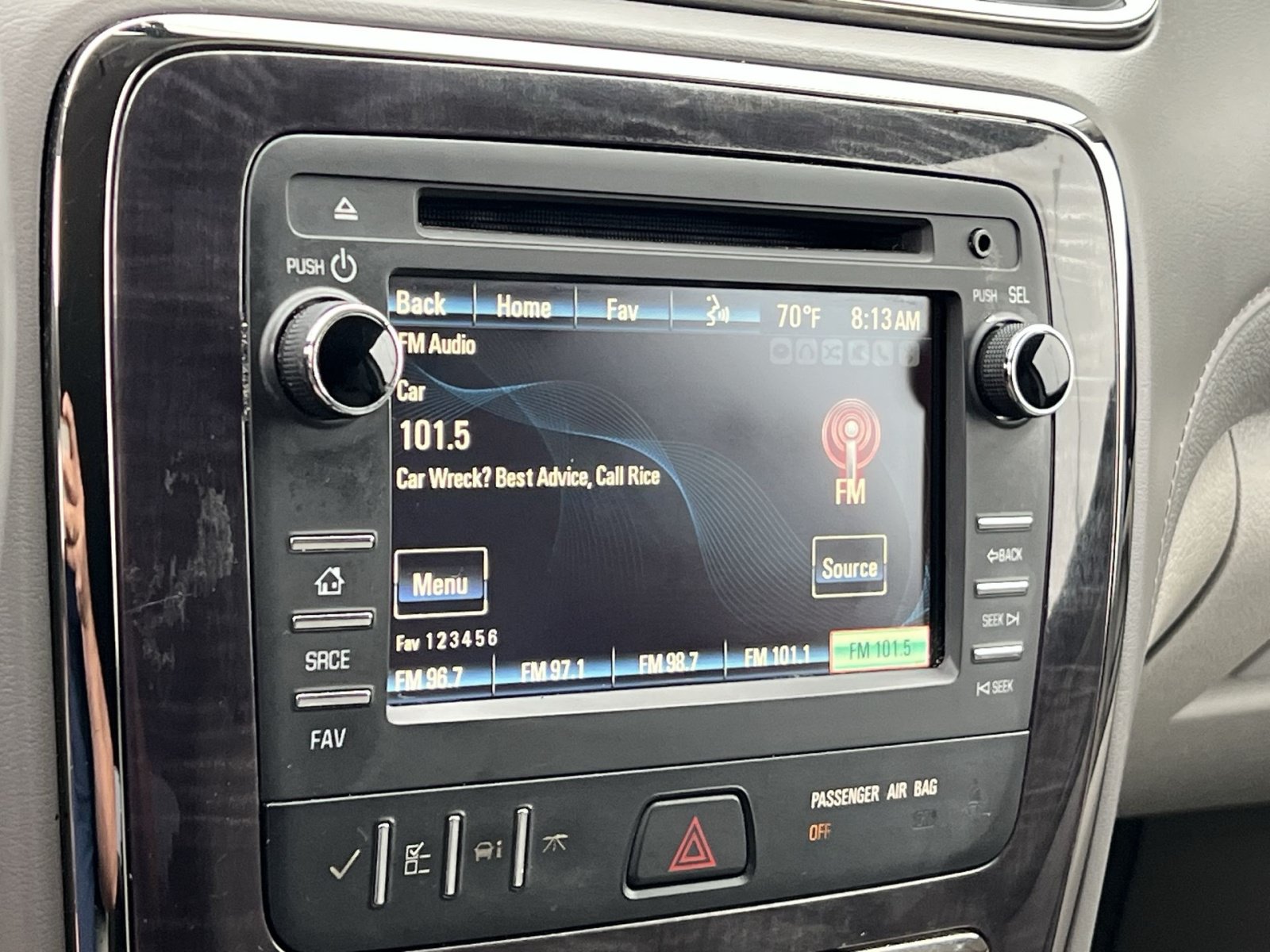 Used 2017 Buick Enclave Convenience FWD image 18
