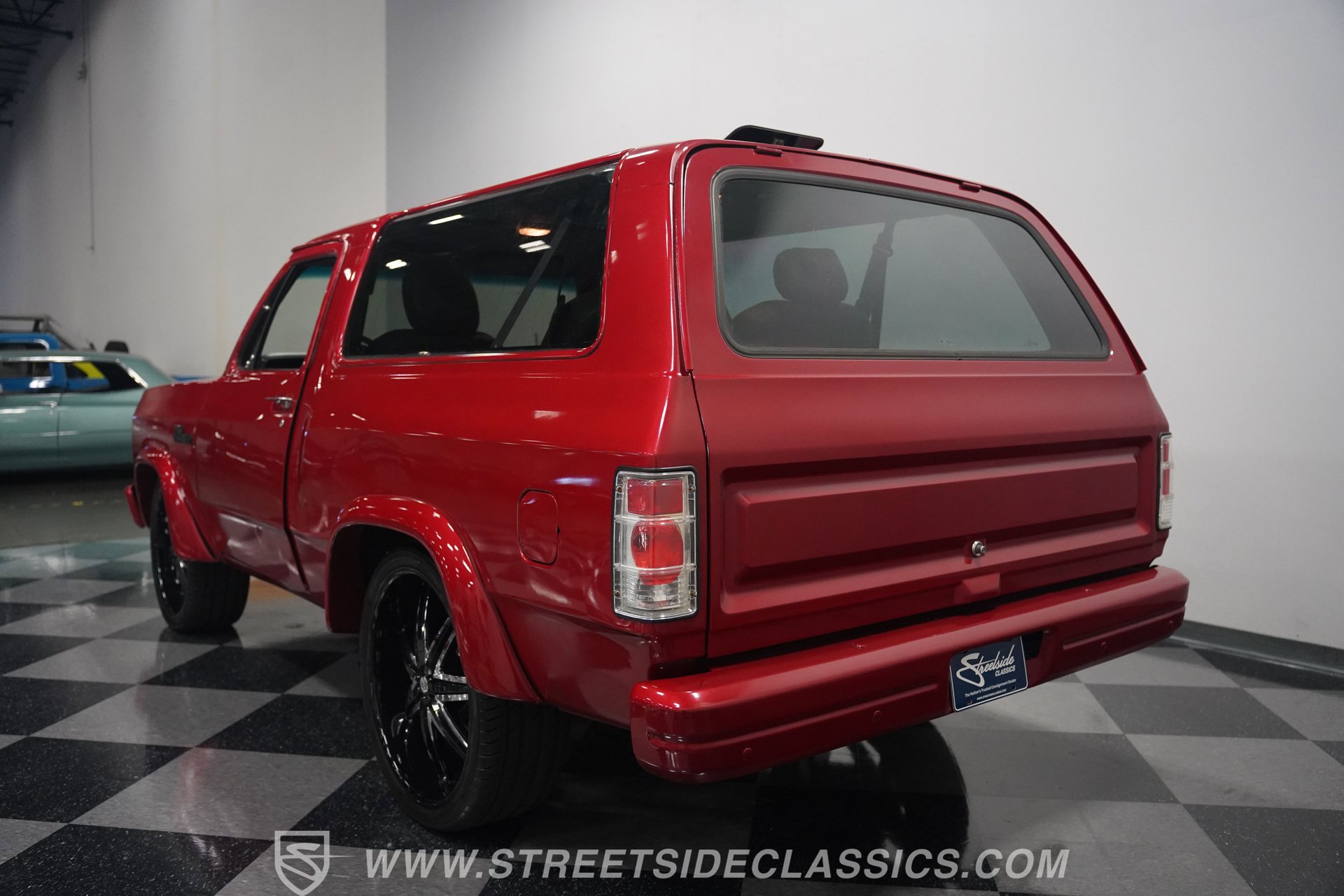 Used 1992 Dodge Ramcharger 2WD image 12