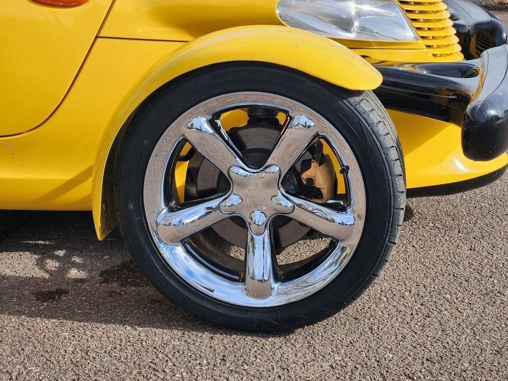 Used 2000 Plymouth Prowler RWD image 30