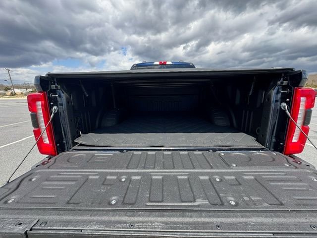 Used 2023 Ford F350 Lariat w/ Lariat Ultimate Package AWD/4WD image 21