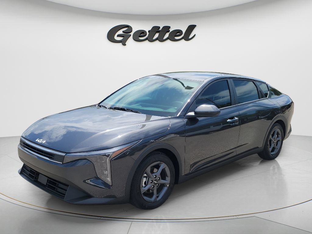 Used 2025 Kia K4 FWD video 1