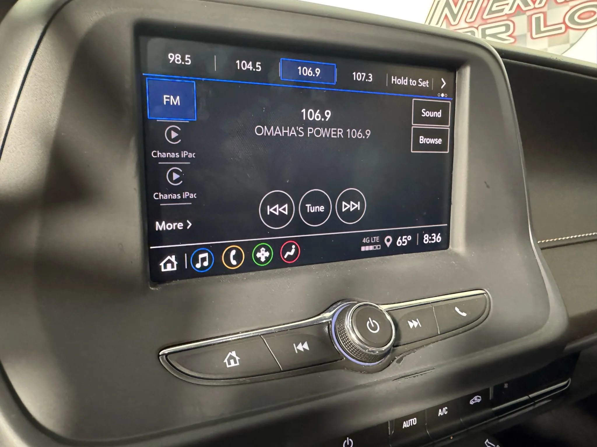 Used 2023 Chevrolet Camaro LT w/ RS Package image 18