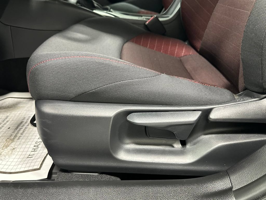 Used 2026 Toyota Corolla SE FWD image 12