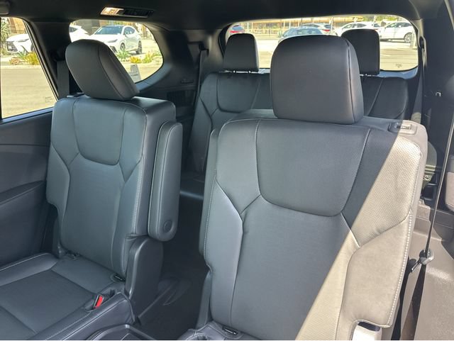 Certified 2026 Lexus TX 500h AWD w/ Technology Package image 17