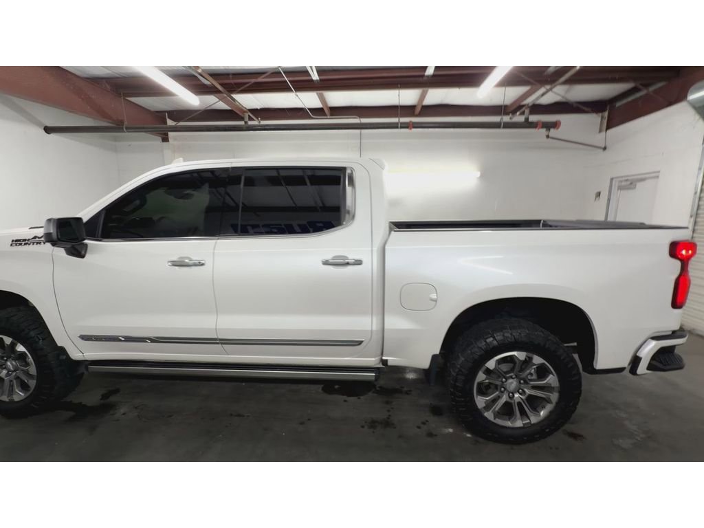 Certified 2024 Chevrolet Silverado 1500 High Country w/ Technology Package image 6