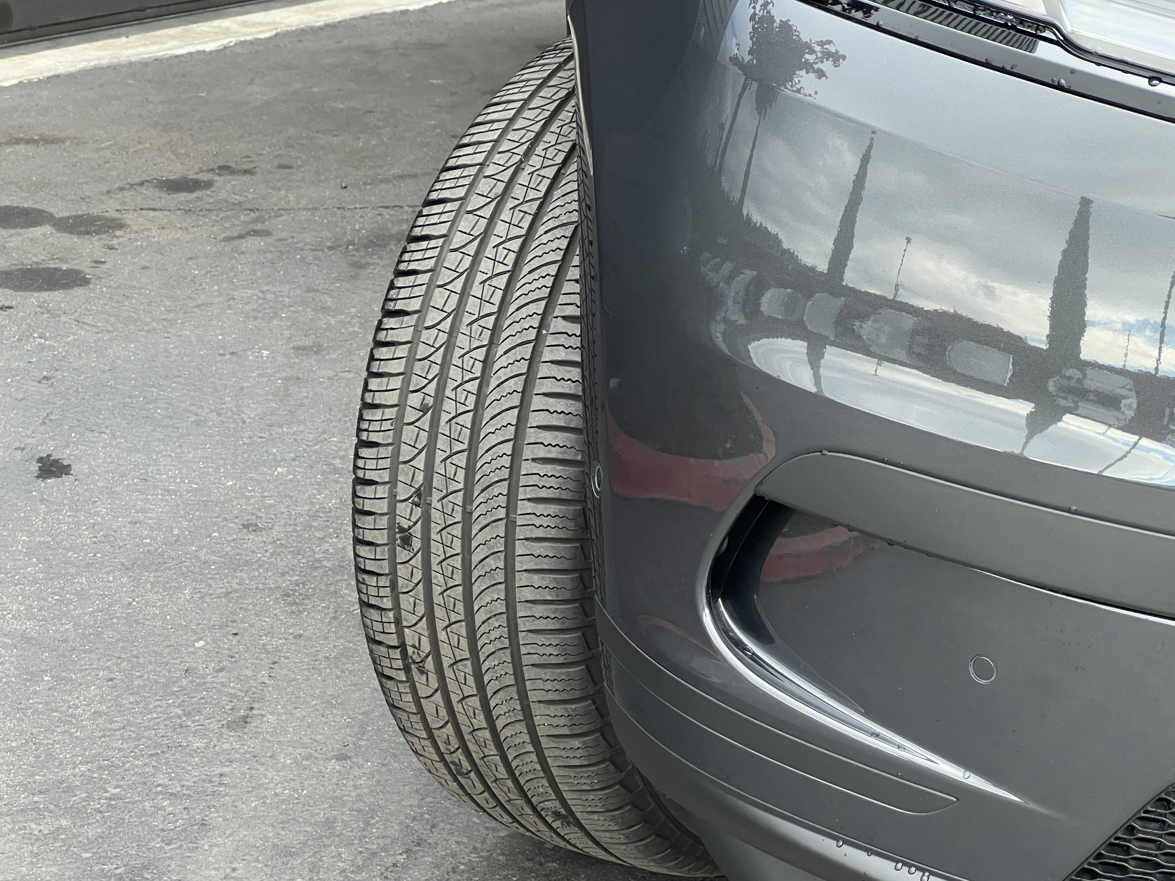 Certified 2026 Land Rover Range Rover Velar S image 3