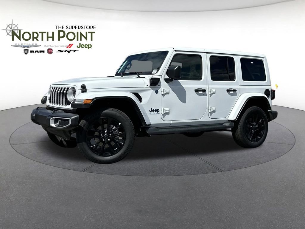 Used 2025 Jeep Wrangler Unlimited Sahara AWD/4WD image 1