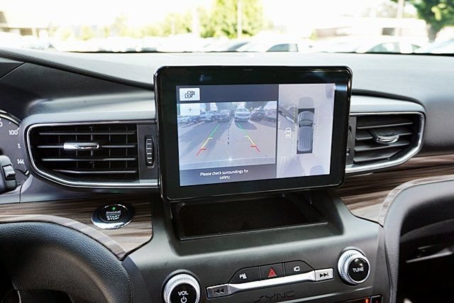 Used 2020 Ford Explorer Limited RWD image 30