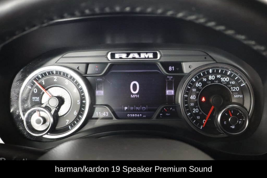 Used 2021 RAM 1500 Laramie AWD/4WD image 11