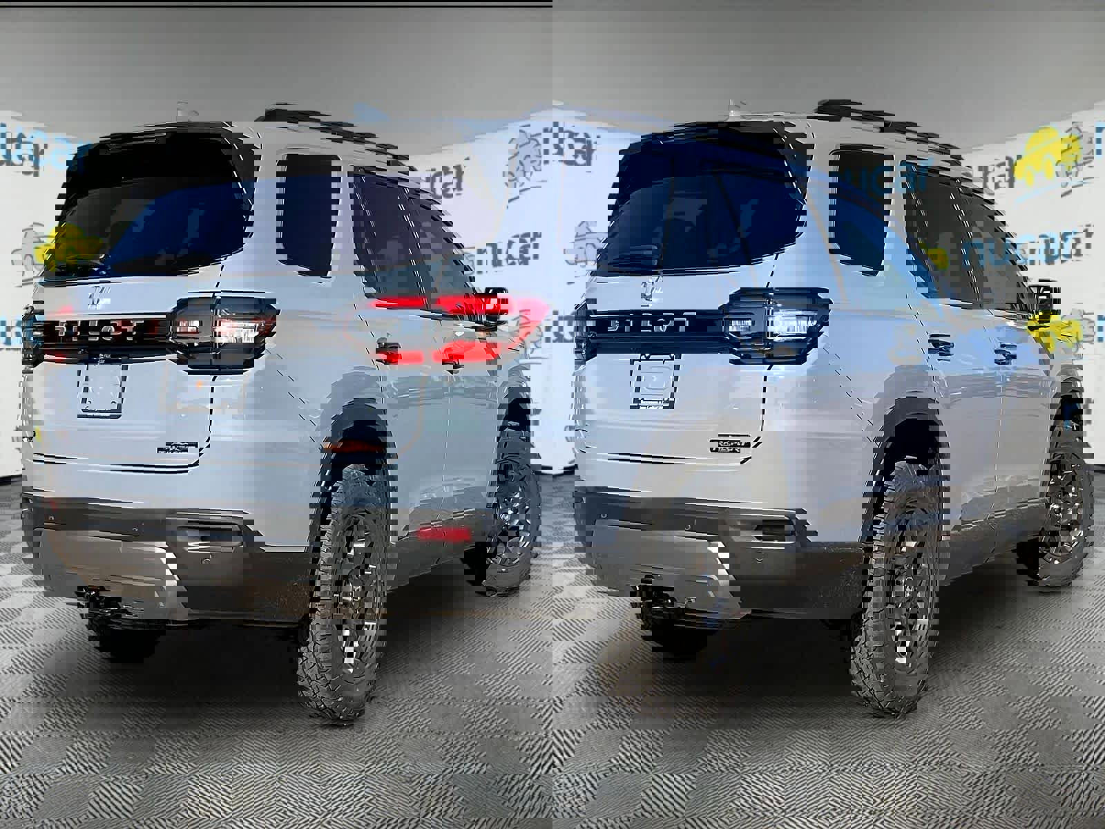 New 2026 Honda Pilot TrailSport image 7