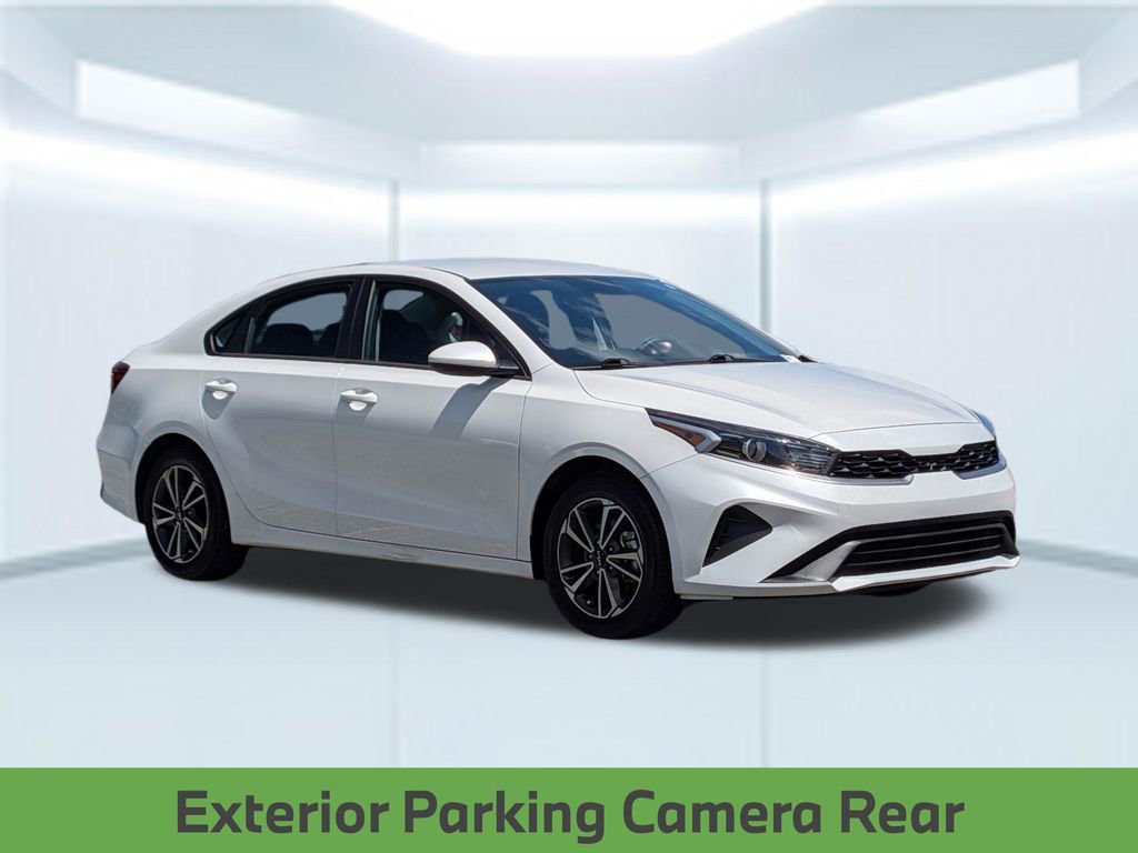 Used 2023 Kia Forte LXS FWD image 10