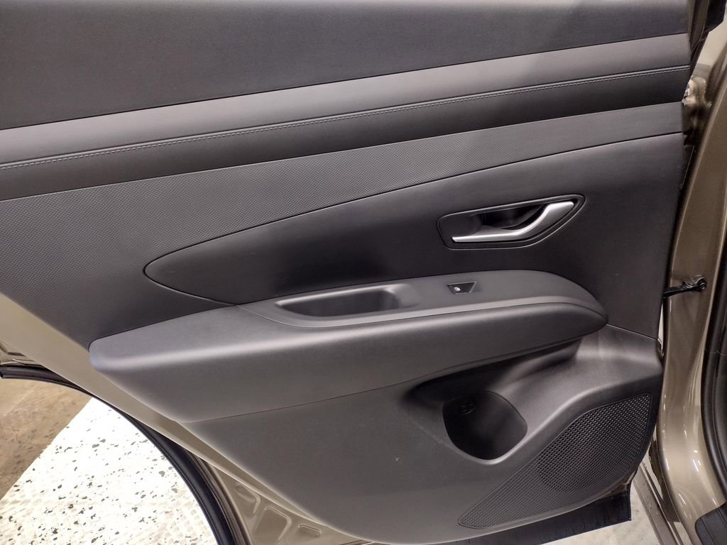 New 2026 Hyundai Tucson Blue SE w/ Tow & Go Package AWD/4WD image 22