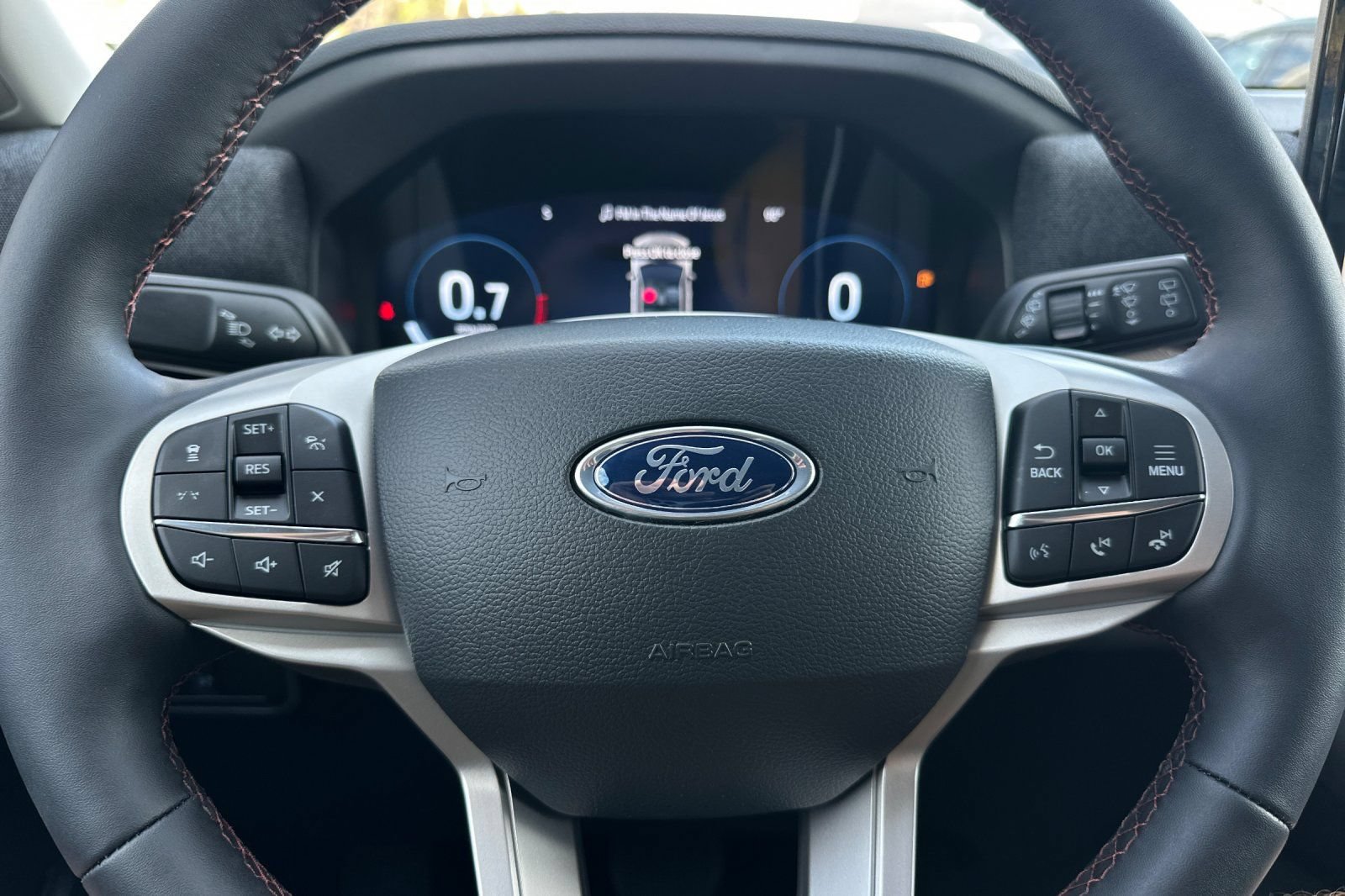 New 2026 Ford Explorer Active w/ Active Comfort Package RWD image 24