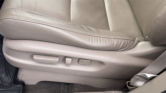 Used 2014 Honda Odyssey EX-L image 21