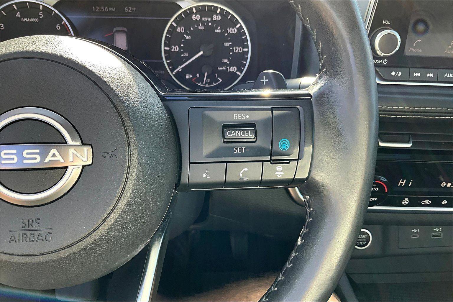 Used 2023 Nissan Rogue SV w/ SV Premium Package image 19