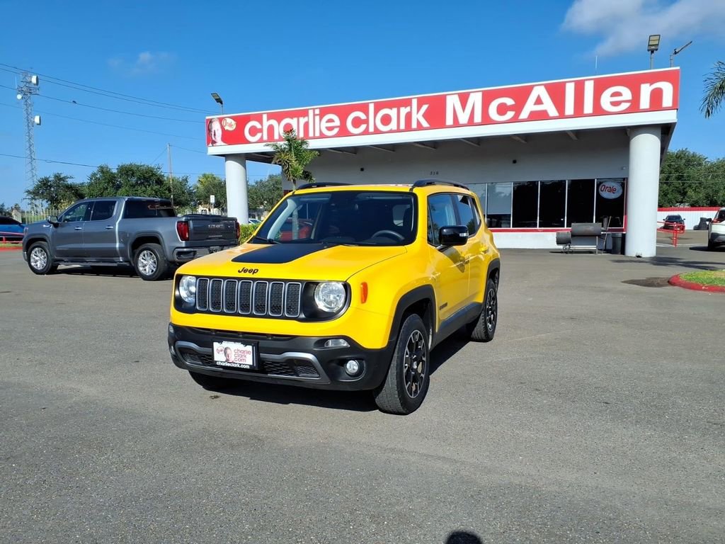 Used 2023 Jeep Renegade Latitude w/ Sun/Sound Group