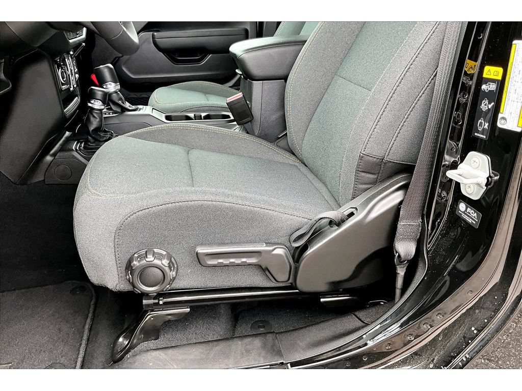 Used 2026 Jeep Gladiator Sport AWD/4WD image 27
