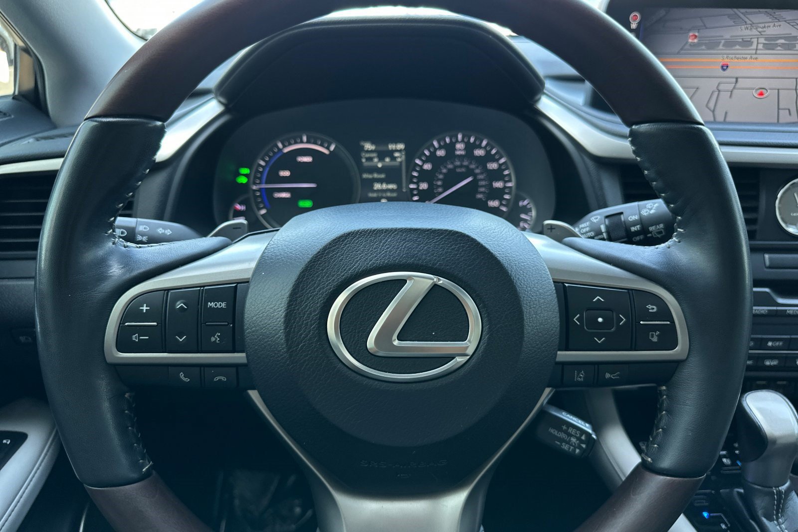 Certified 2022 Lexus RX 450h AWD w/ Premium Package image 12