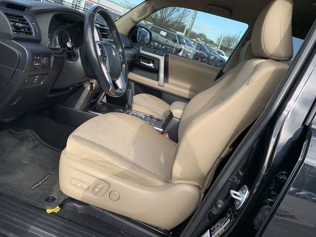 Used 2015 Toyota 4Runner SR5 image 18