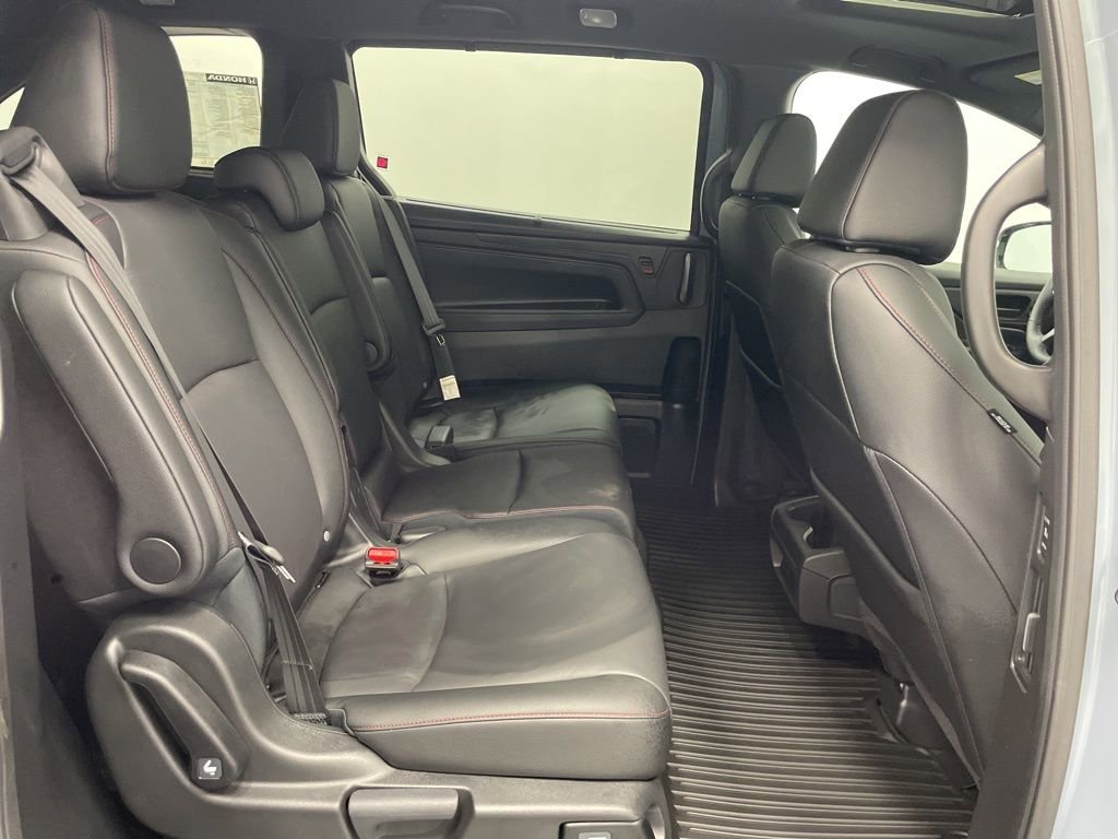 New 2026 Honda Odyssey Sport-L image 32