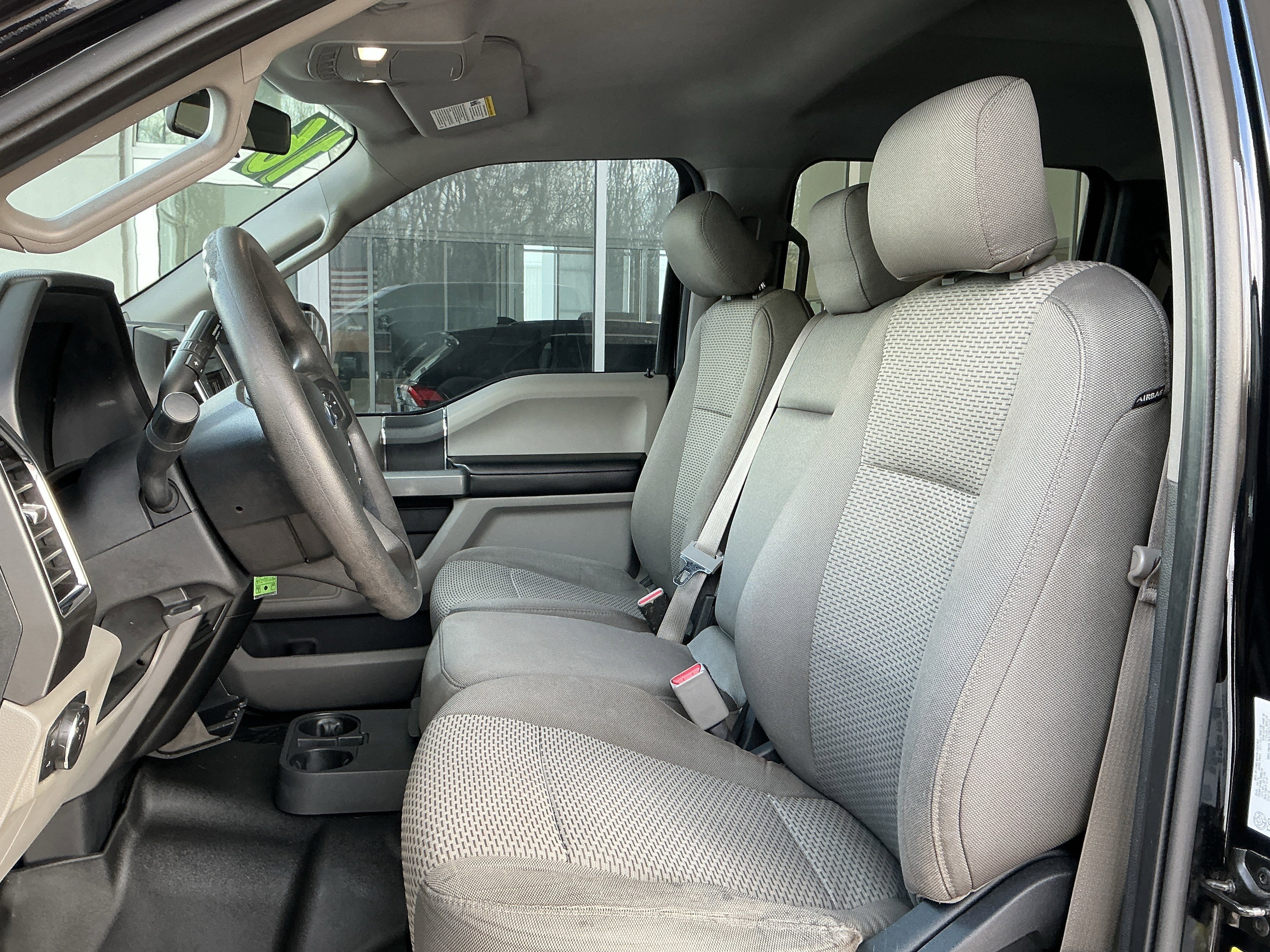 Used 2016 Ford F150 XLT image 28