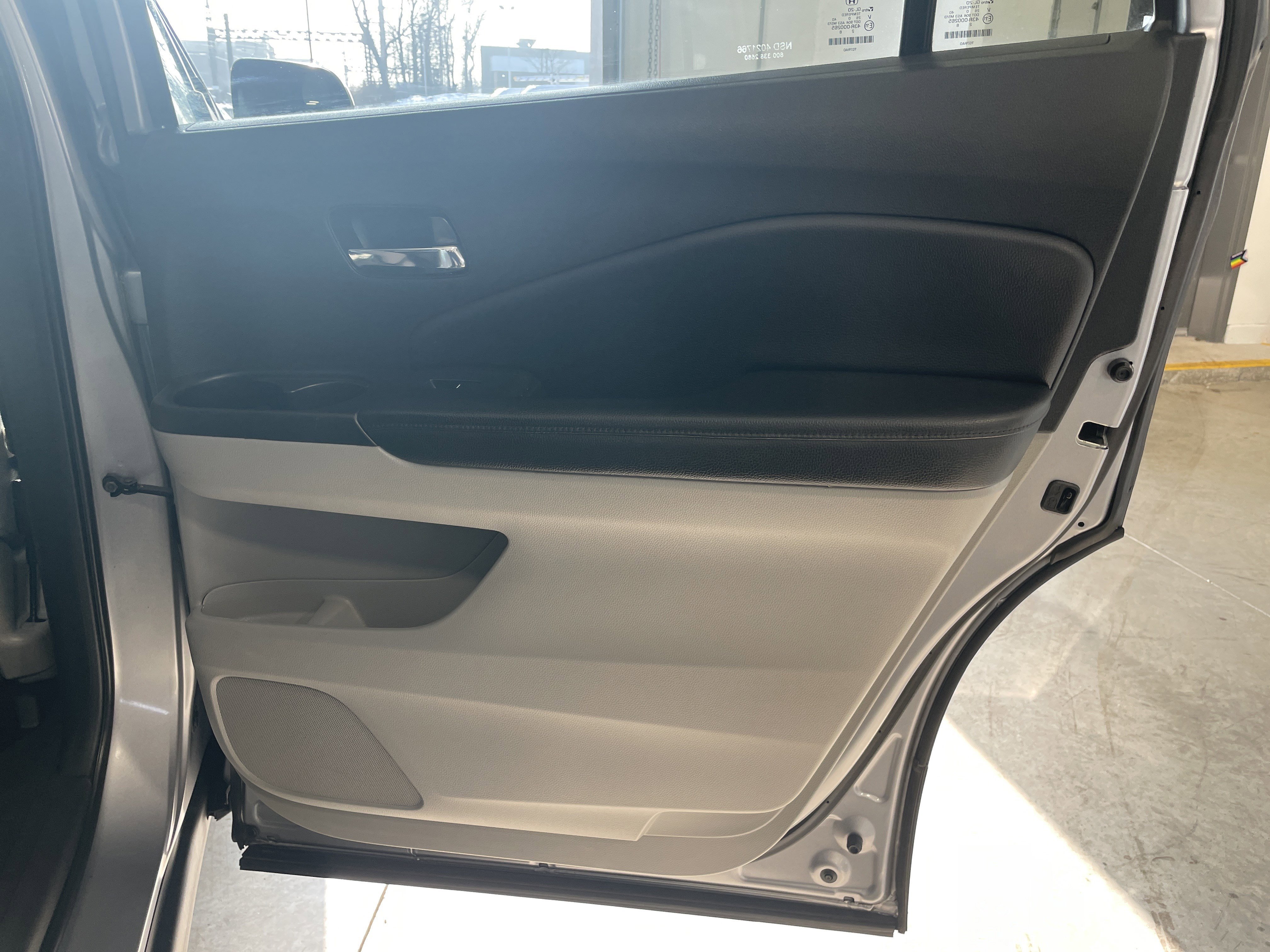 Used 2021 Honda Pilot EX image 17