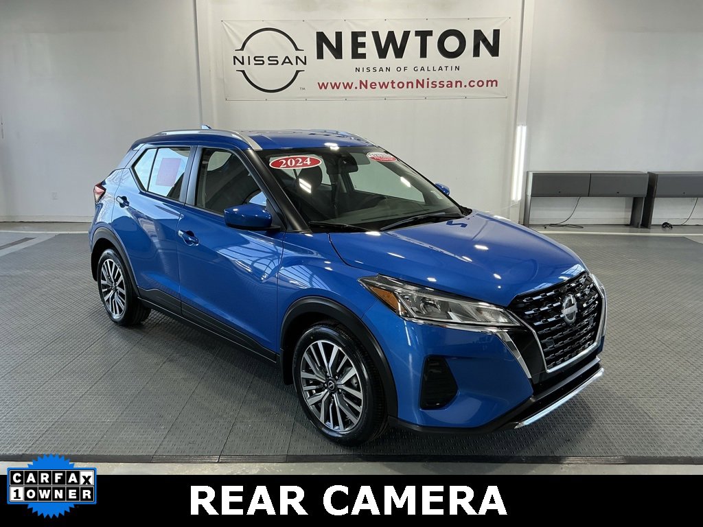 Used 2024 Nissan Kicks SV image 1