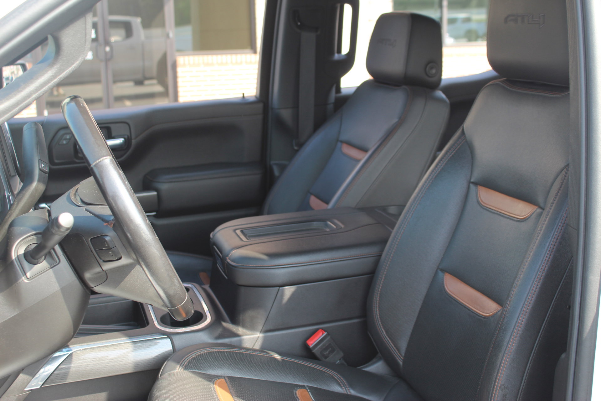 Used 2019 GMC Sierra 1500 AT4 w/ AT4 Premium Package image 18