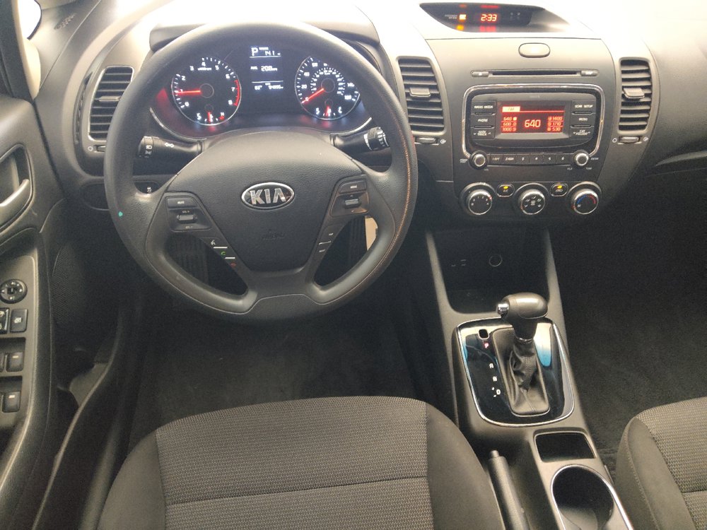 Used 2017 Kia Forte LX FWD image 22