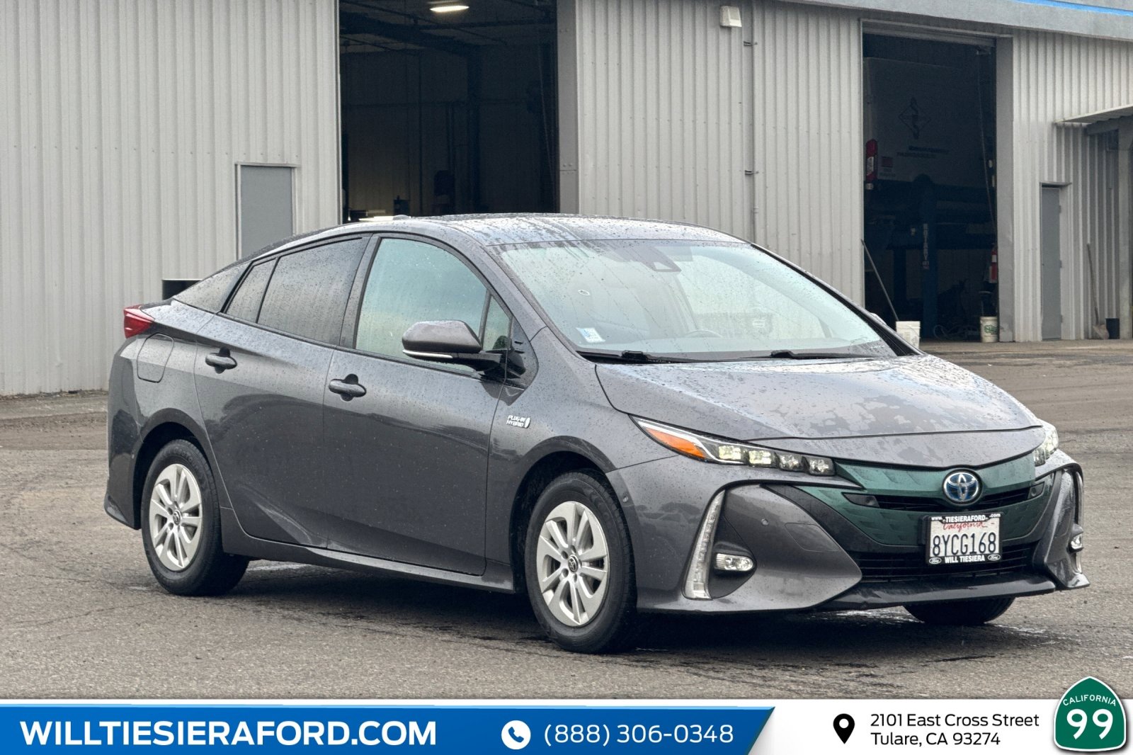 Used 2018 Toyota Prius Prime Advanced image 1