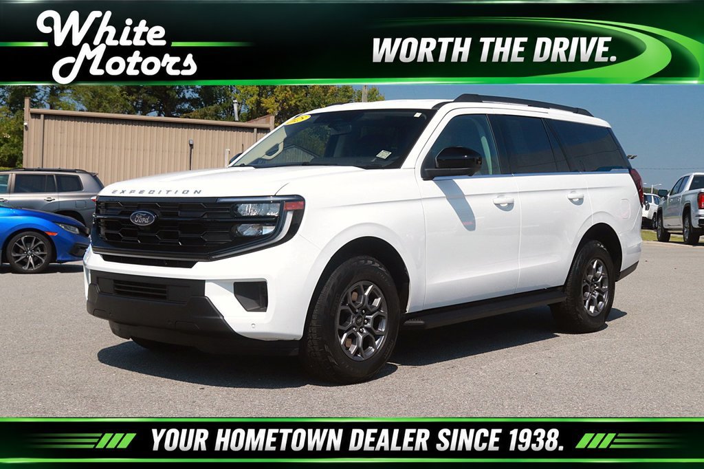 Used 2025 Ford Expedition Active
