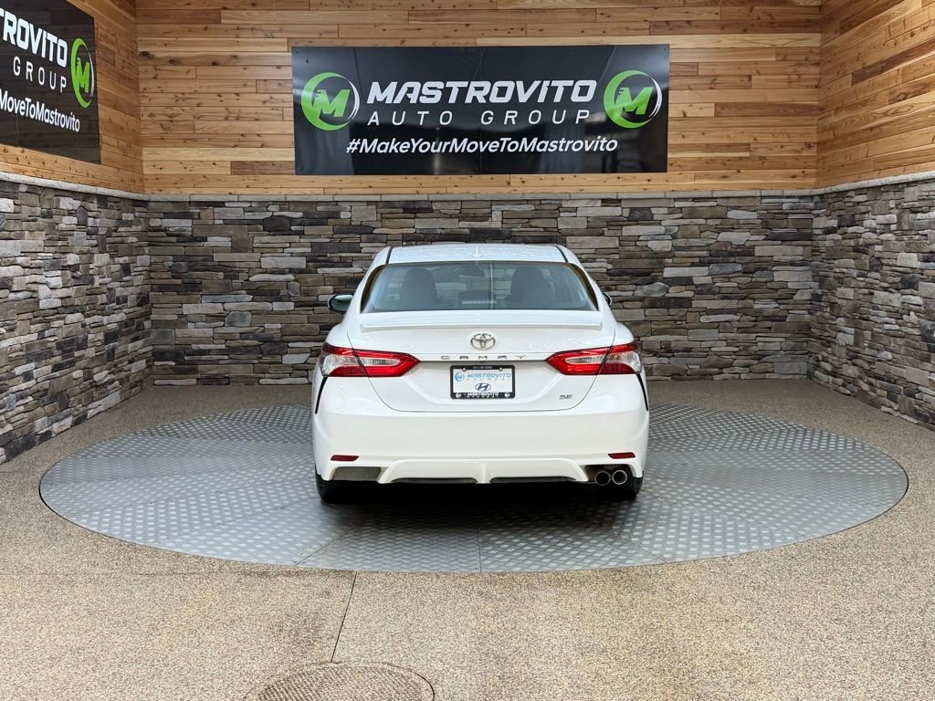 Used 2020 Toyota Camry SE image 8