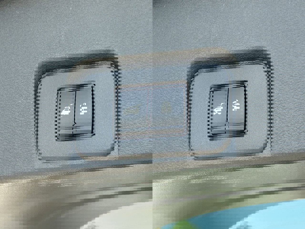 Certified 2023 Nissan Rogue Platinum w/ Platinum Premium Package image 14