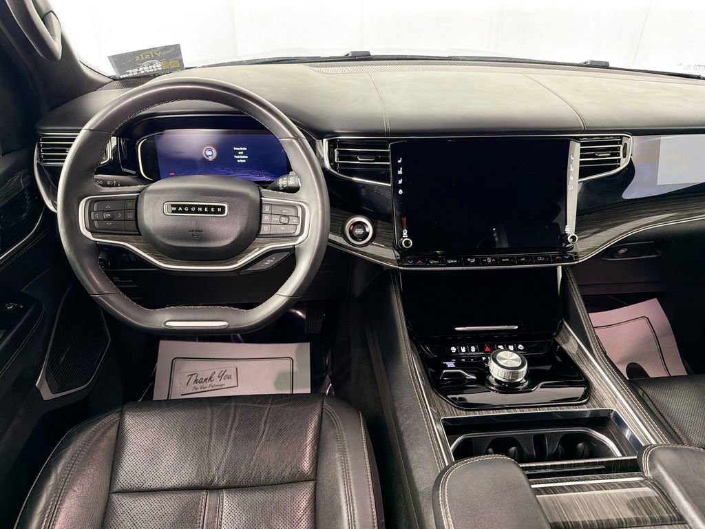 Used 2022 Jeep Wagoneer Series II image 23