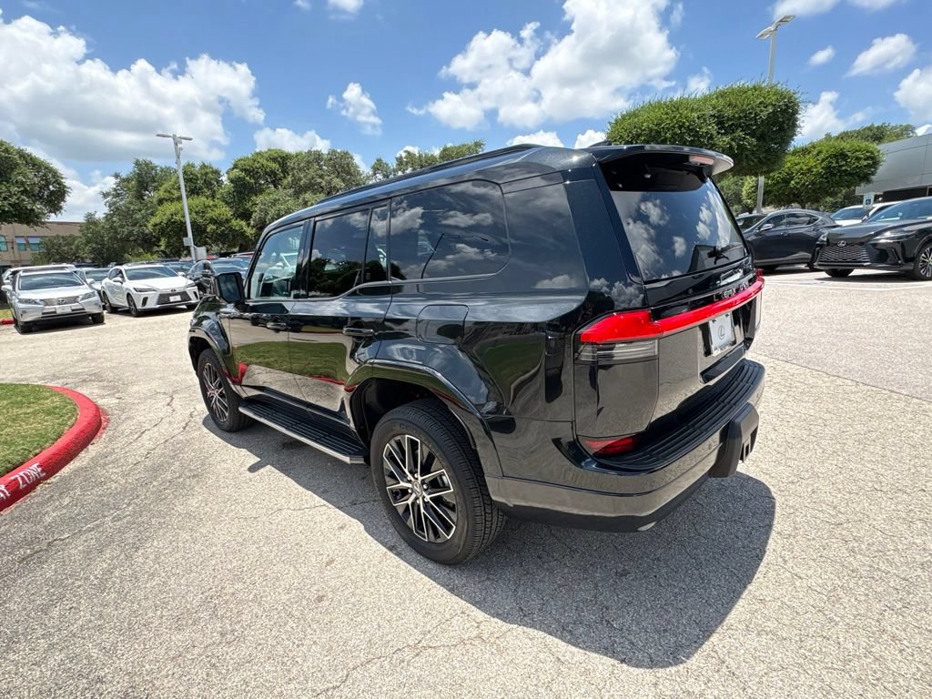 Certified 2026 Lexus GX 550 w/ Cold Area Package AWD/4WD image 3