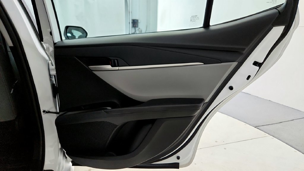 Certified 2025 Toyota Camry LE AWD/4WD image 27