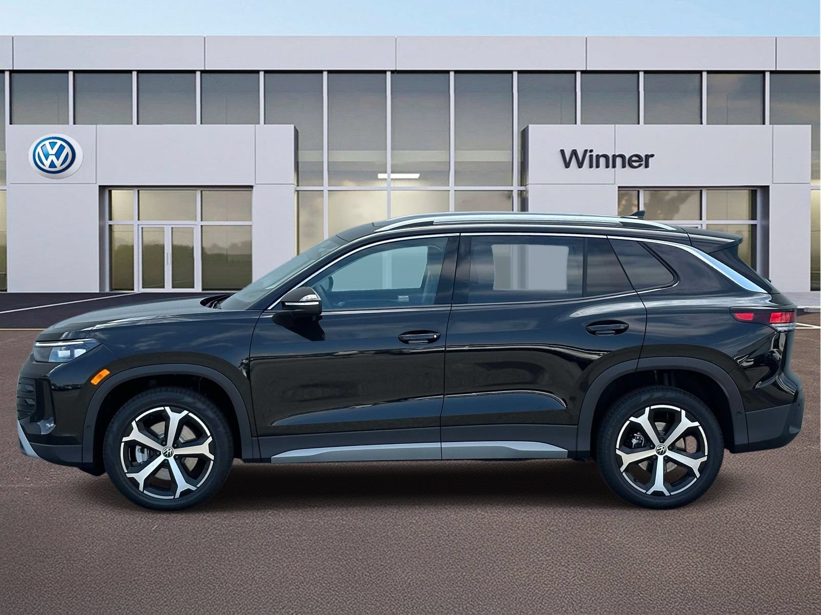 New 2026 Volkswagen Tiguan SE AWD/4WD image 2