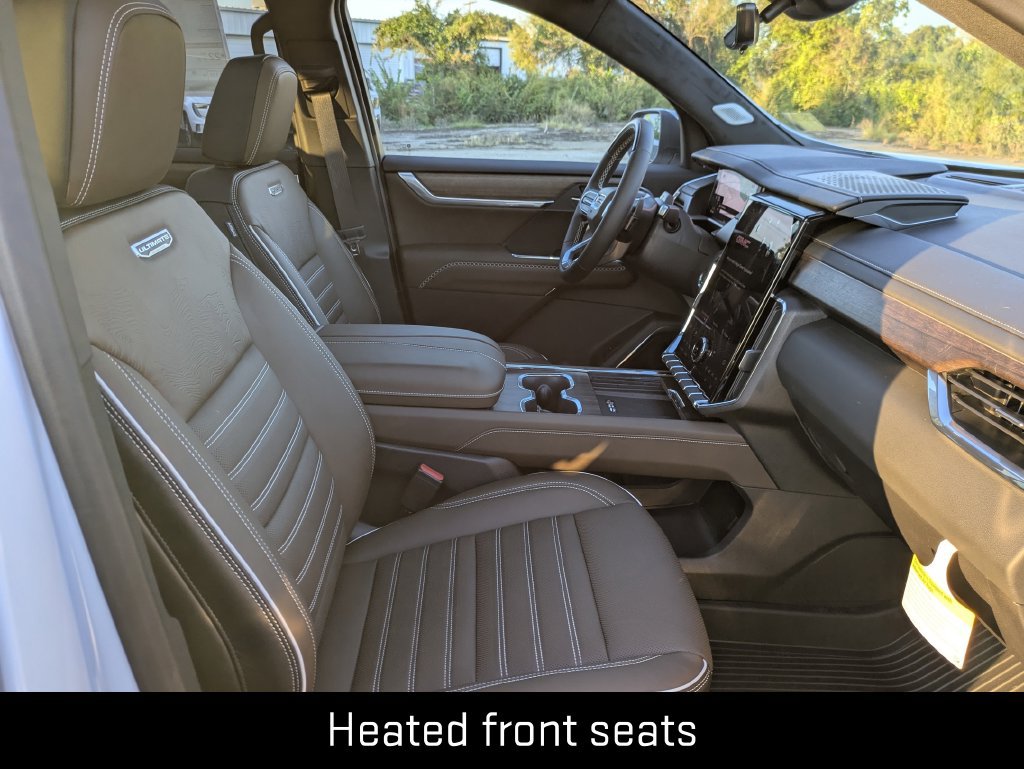 New 2027 GMC Acadia Denali Ultimate w/ LPO, Floor Liner Package FWD image 34