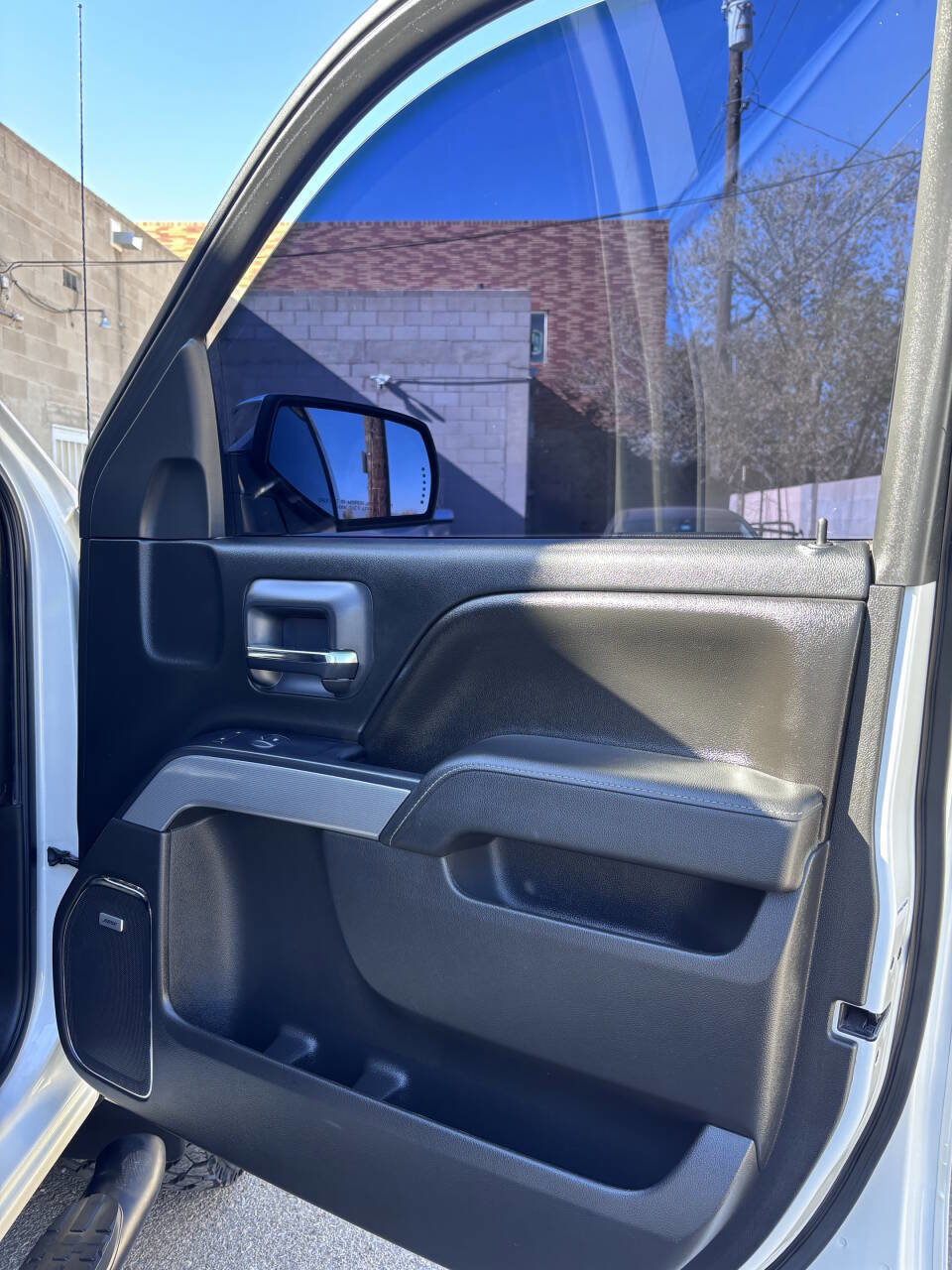 Used 2015 Chevrolet Silverado 1500 LTZ Z71 w/ Custom Sport Edition image 16