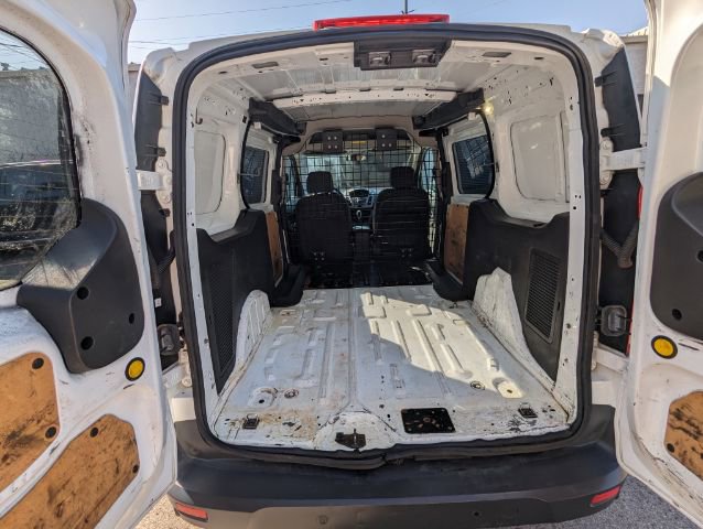 Used 2016 Ford Transit Connect XLT image 19
