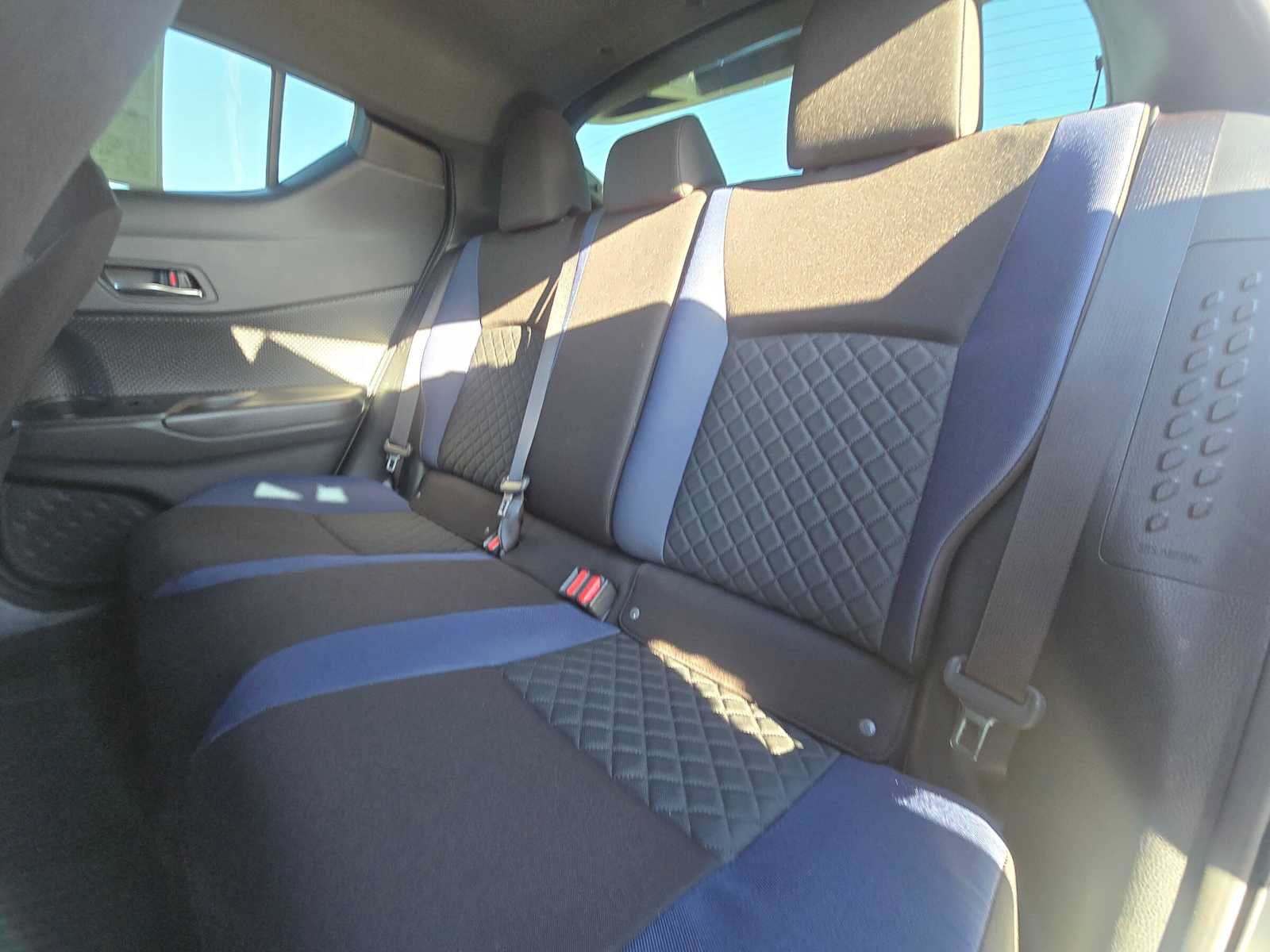 Certified 2020 Toyota C-HR XLE FWD image 17