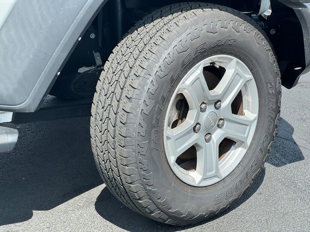 Used 2021 Jeep Wrangler Unlimited Sport image 9