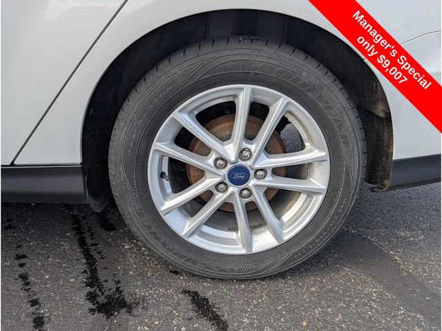 Used 2018 Ford Focus SE image 25