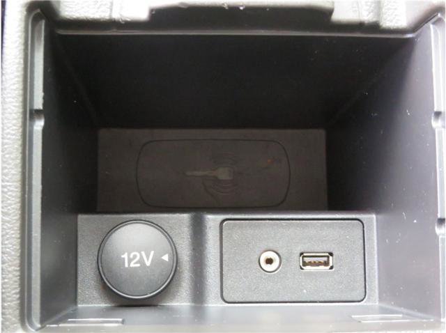 Used 2015 Ford Focus SE w/ SE Ecoboost Package image 8