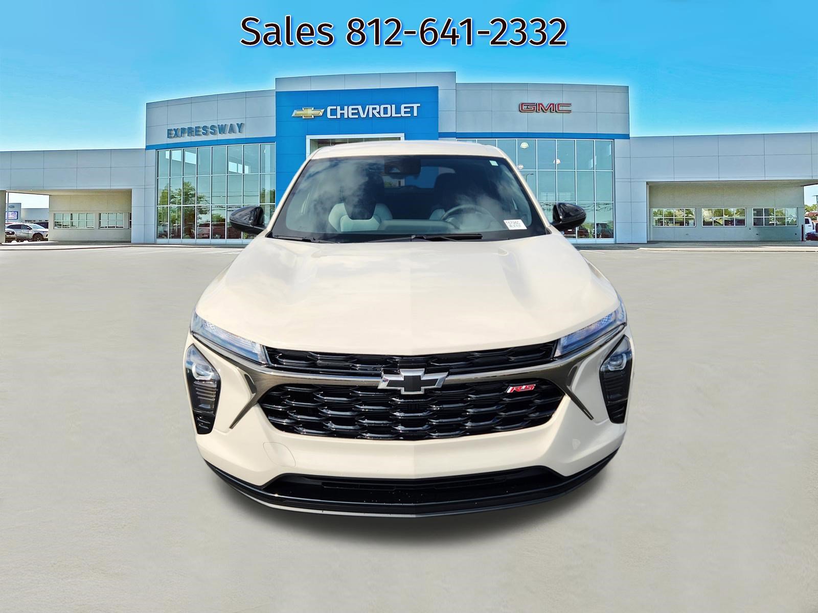 New 2026 Chevrolet Trax RS w/ Driver Confidence Package image 2