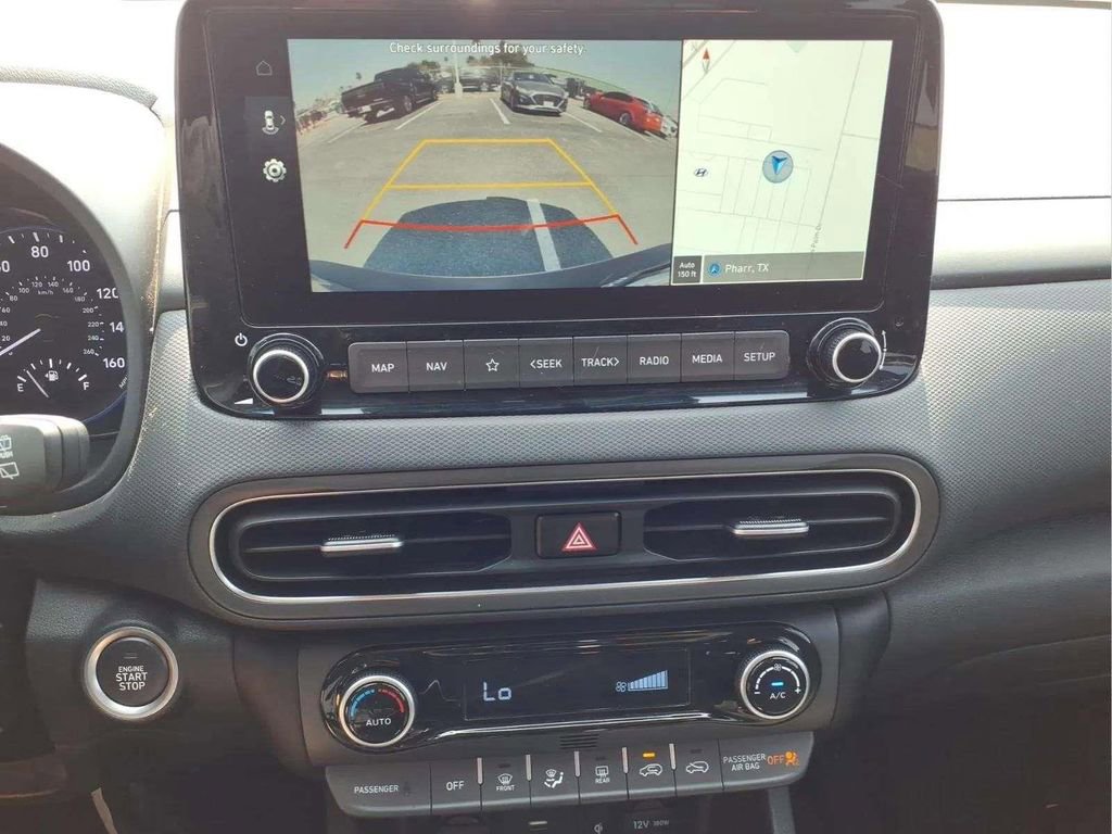 Used 2023 Hyundai Kona SEL w/ Convenience Package image 14
